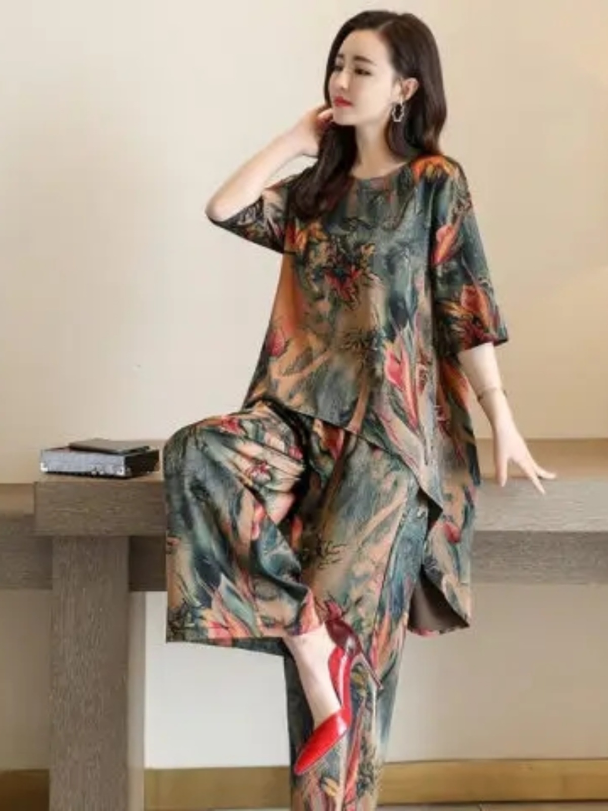 Fashionable Printed Short Slee - Women Fashion Over The Years 评论和价格