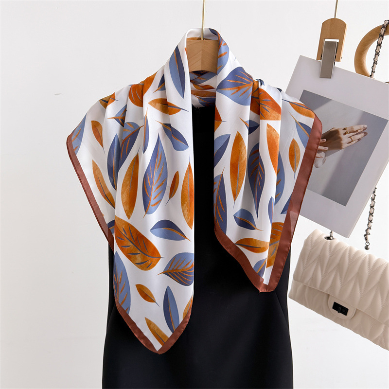 Luxury Brand Print 70cm Square - Women Fashion Necktie 评论和价格